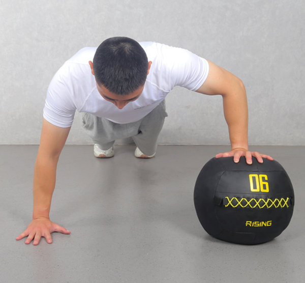 weighted ball medicine ball5
