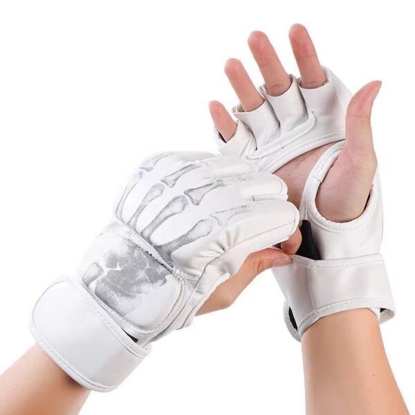 Half Finger Design Boxing Fight Gloves3