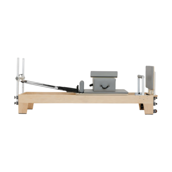 Gym Pilates Reformer